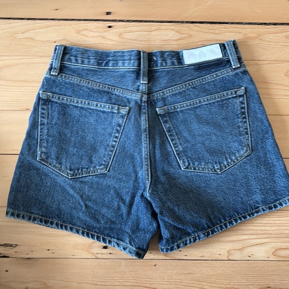 Re/done Mid Rise Shorts - Picture 2 of 3